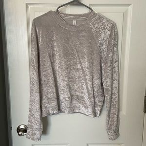 Lululemon crushed velvet top